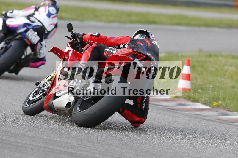 /15 13.05.2025 Max Racing ADR/Gruppe gruen/88
